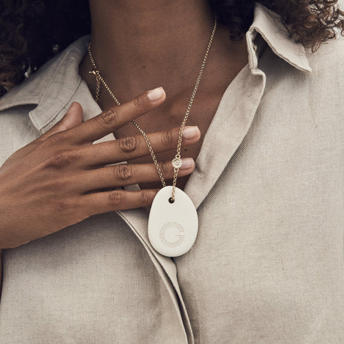 CERAMIC PEBBLE - grey/silver
