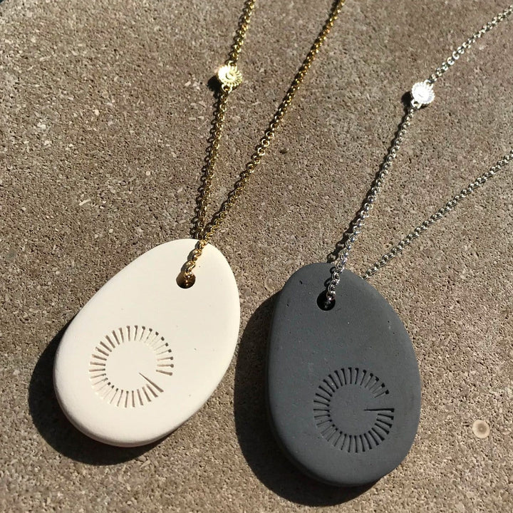 Jewelry Jewelry CERAMIC PEBBLE - grey&silver